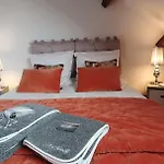 Oda ve Kahvaltı Le Noroit D'hotes *